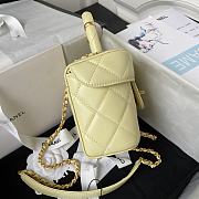 Chanel Small Vanity Yellow Lambskin Case - 4