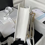 Chanel white leather backpack - 3