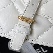 Chanel white leather backpack - 4