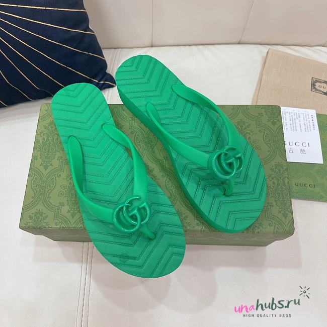 Gucci GG green slippers - 1