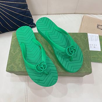 Gucci GG green slippers