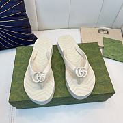 Gucci GG white slippers - 1