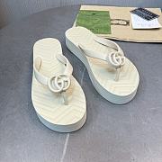 Gucci GG white slippers - 3