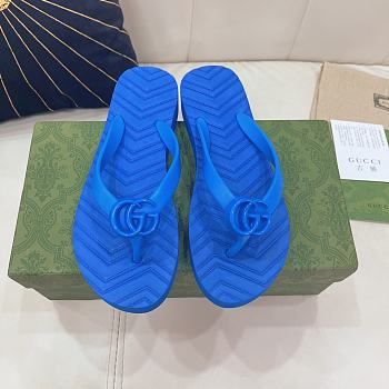 Gucci GG blue slippers