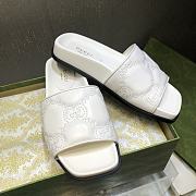 Gucci GG canvas white leather slippers - 6