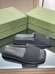 Gucci GG monogram black slippers 02 - 5