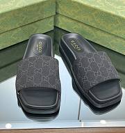 Gucci GG monogram black slippers 02 - 1