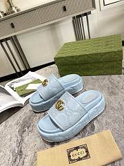 Gucci blue leather slippers - 3