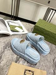 Gucci blue leather slippers - 4