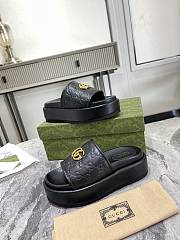 Gucci black leather slippers - 3