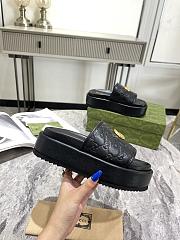 Gucci black leather slippers - 6