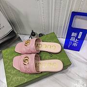 Gucci pink GG leather slippers - 3