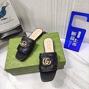 Gucci black GG leather slippers - 4