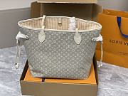 Louis Vuitton Neverfull MM Monogram White Bag - 4