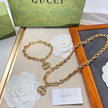 Gucci set ( bracelet + necklace )