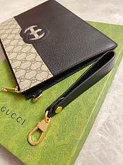 Gucci cut-out Interlocking G Pouch - 4