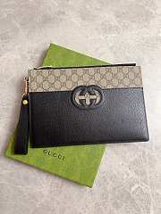 Gucci cut-out Interlocking G Pouch - 2