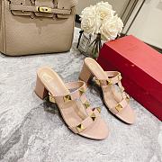 Valentino Garavani beige stud heel leather sandals - 1