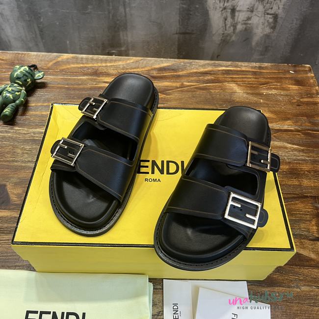 Fendi black sandal slippers - 1