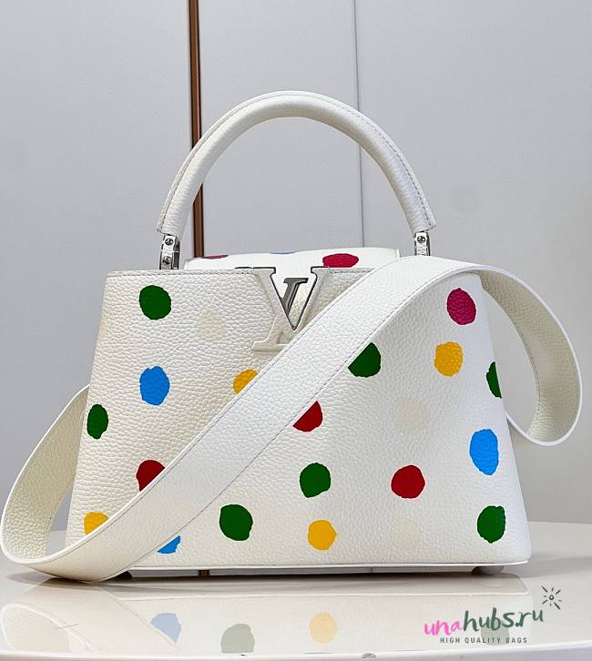  Louis Vuitton x YK Capucines MM M21637 White Leather Bag - 1