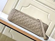 Louis Vuitton Trianon Beige Leather MM Bag - 2