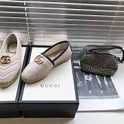 Gucci white flats - 4