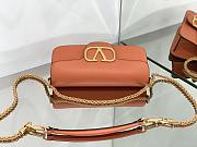 Valentino Garavani Locò orange leather crossbody bag - 4