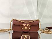 Valentino Garavani Locò brown leather crossbody bag - 1