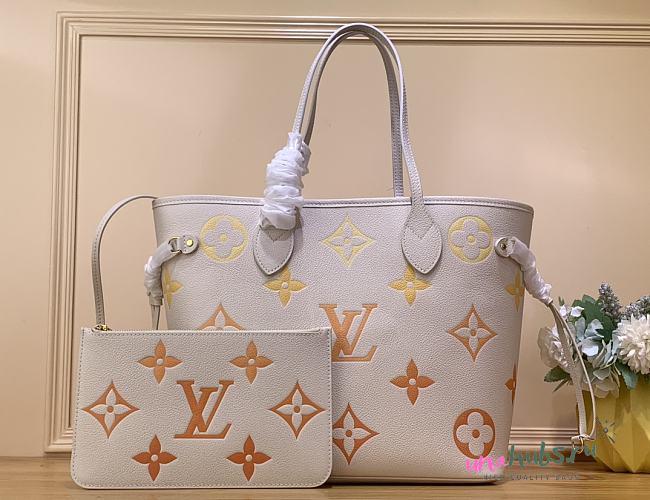 Louis Vuitton Neverfull New Orange Monogram M46514 Bag - 1