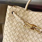 Bottega Veneta Andiamo beige medium bag - 2