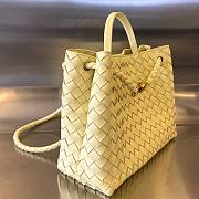 Bottega Veneta Andiamo yellow medium bag - 2