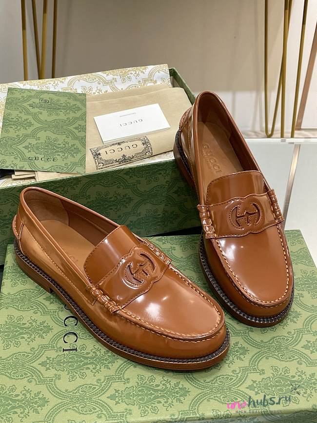 Gucci GG cutout brown leather loafers - 1