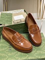 Gucci GG cutout brown leather loafers - 1