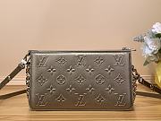 Louis Vuitton Mini Pchette Light Gold Bag - 4