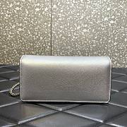 Valentino Vlogo silver grainy calfskin wallet with chain - 3