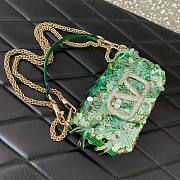 Valentino Garavani green sequin-embellished shoulder bag - 3