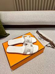 Hermes white brown stiches slippers - 3