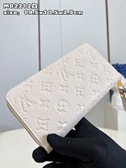 Louis Vuitton white-off long wallet - 6