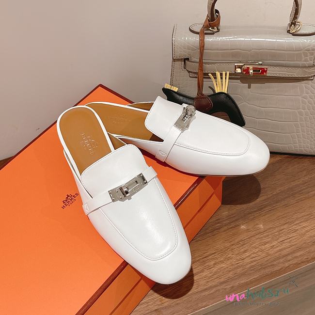 Hermes buckled espadrille white leather mules - 1