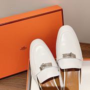 Hermes buckled espadrille white leather mules - 4