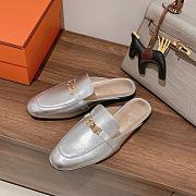 Hermes buckled espadrille silver leather mules - 4