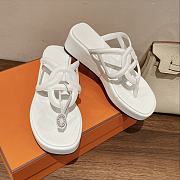 Hermes white leather pinch toe slippers  - 4