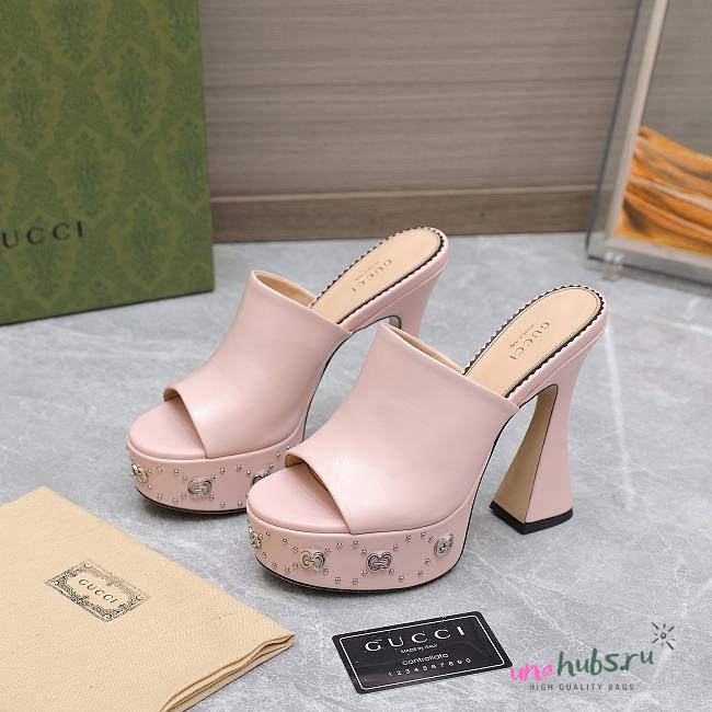 Gucci Janaya 95 GG-studded pink leather platform heels - 1