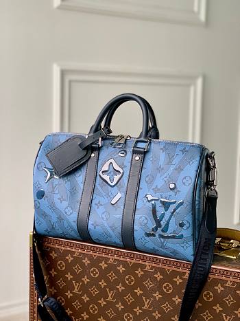 LOUIS VUITTON KEEPALL MONOGRAM BANDOULIERE 50 RED - Louis Vuitton Brazza  wallet in blue Cobalt damier canvas - HotelomegaShops
