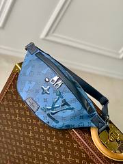 Louis Vuitton Discovery M22576 Bumbag  - 1