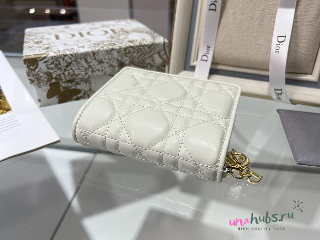 Dior white short wallet  - 1