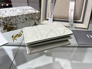 Dior white short wallet  - 4