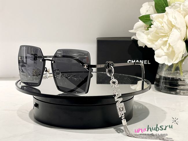 Chanel diamond cut sunglasses ( 7 colors) - 1