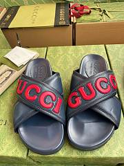 Gucci bold logo blue leather sandals - 4