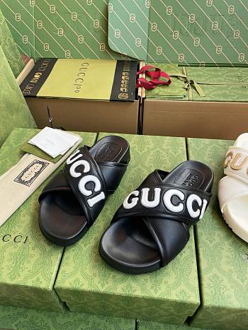 Gucci bold logo black leather sandals 